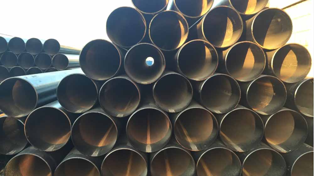 Сравнение характеристик спиральной стальной трубы и стальной трубы с прямым швом