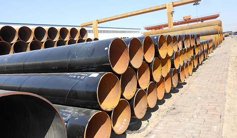 В чем разница между стальной трубой с прямым швом и спиральной стальной трубой